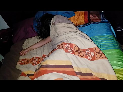 ❤️ Pāvests, kas bārdina savu jauno pamāti, kamēr viņa guļ. ️ Duršanās video pie lv.pornohdmega.ru ❌️❤